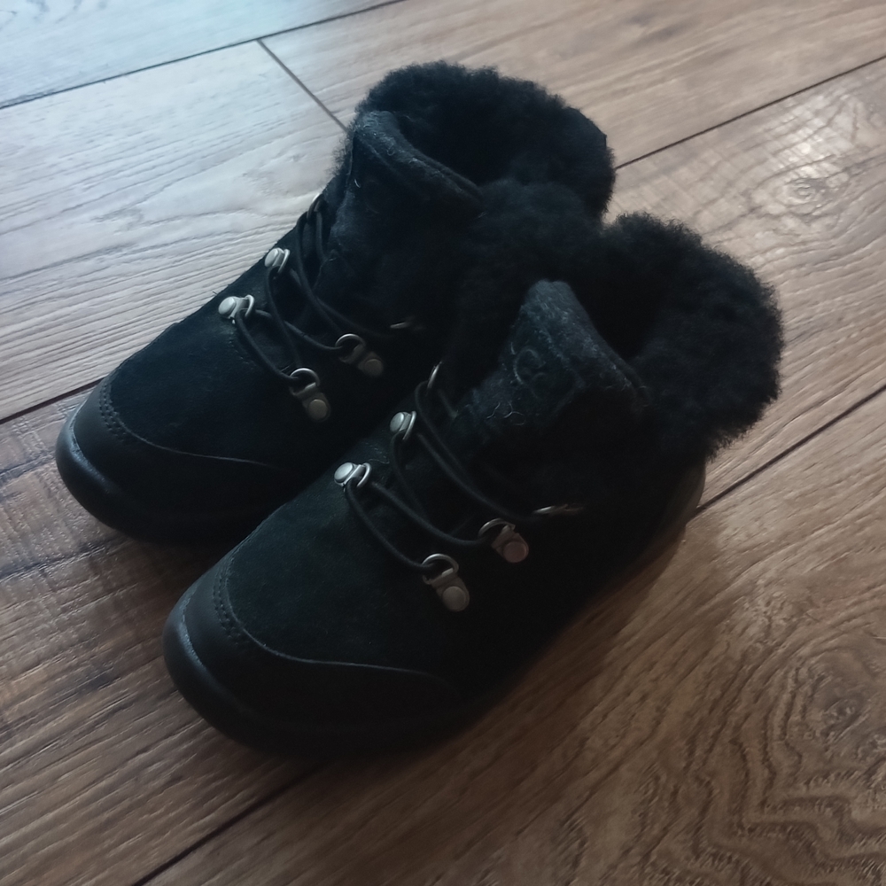 UGG Obie Black Waterproof Toddler Boots